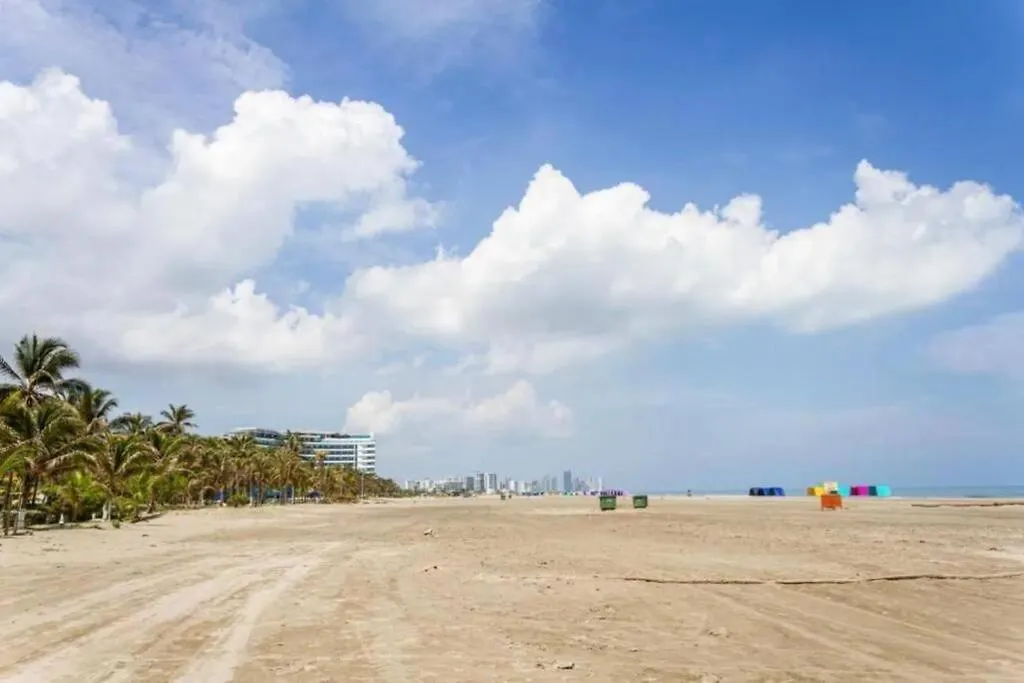 Apartment Spiaggia En Cartagena Junto Al Centro De Convenciones Hotel De Las Americas